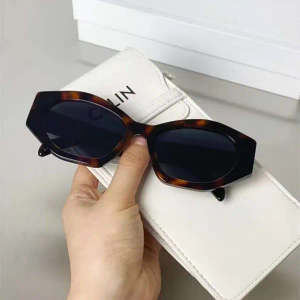 Retro Sunglasses for Women Trendy Rectangle Desinger Sun Glasses Womens 90s Narrow Shades 