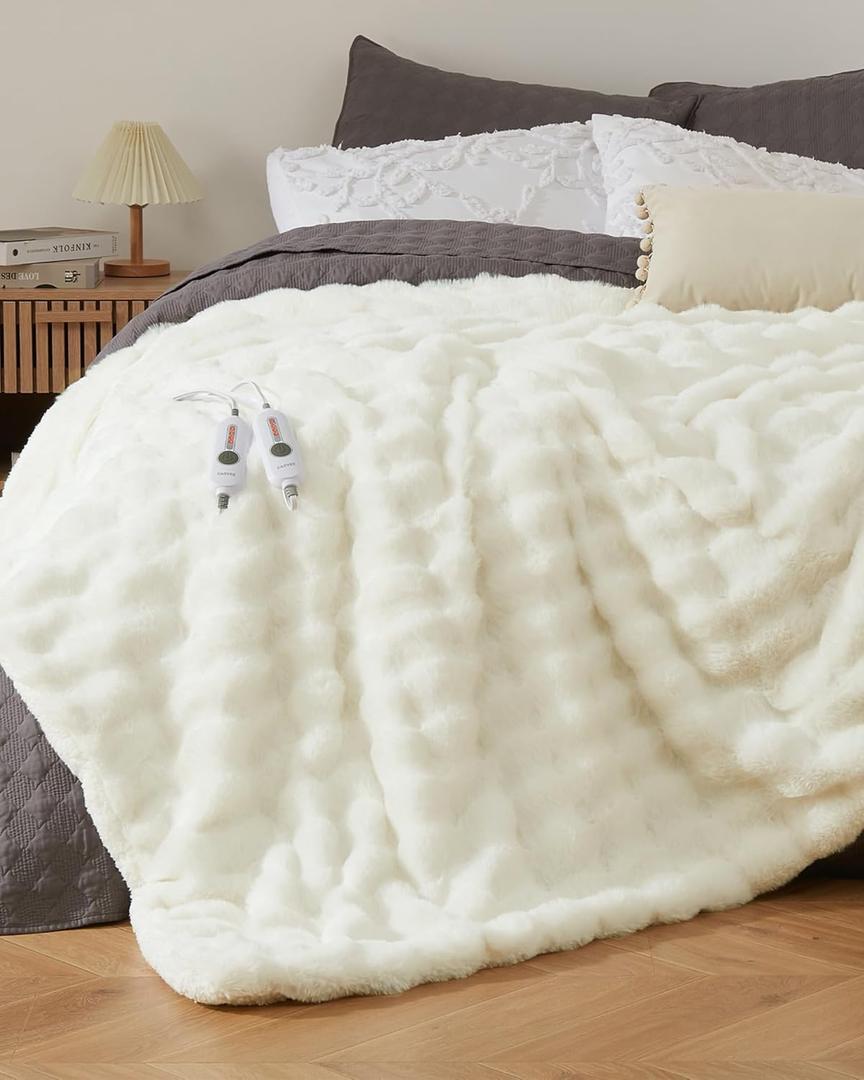 GarveeHome Heated Blanket King, Dual Control Faux Fur Electric Heating Blanket with 4 Heat Settings, Soft Bubble Blanket with 8 Hour Auto-Off & Overheat Protection, for Gifts Home Couch or Bed, White (King 90"x100")