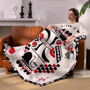 Heated Electric Blanket Throw 50 x 60 Double Sherpa Heating Throw Blanket Reversible Ultra Cozywith Smart 6 Heating Setting & 4 Hours Auto Off,Queen of Hearts,Black and White