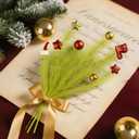 15.7 Inch Fluffy Christmas Tree Topper with 12 Pcs Green & Red Picks - Pampas Grass Xmas Decor for Tree, Holiday Party & Home Decorations