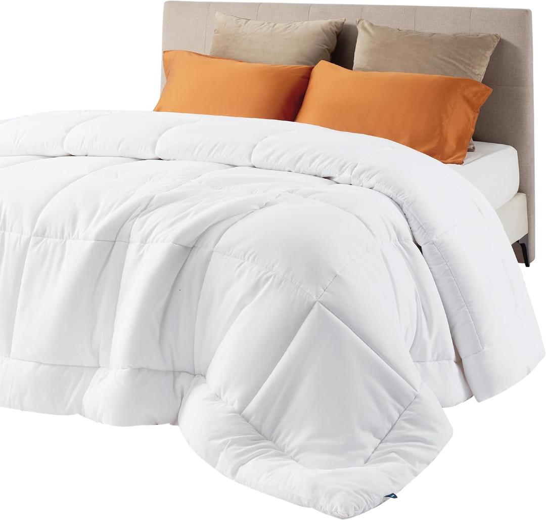 Bedsure Comforter Duvet Insert - Quilted Comforters Queen Plus Size, All Season Duvet, GentleSoft Down Alternative Bedding Blanket, with 8 Tabs, Gifts for Women/Men,White,Queen Plus 90 x 90 Inches