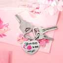Konsait Breast Cancer Keychain, Breast Cancer Gift Heart Shape Inspirational Keychains for Women Girls Pink Ribbon Accessories Inspirational Gifts Party Favor (Pink)