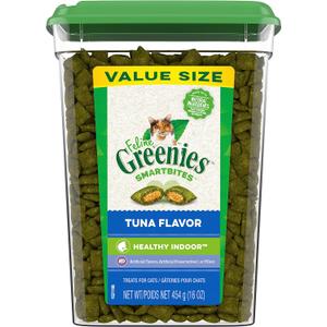 Greenies Feline Smartbites Healthy Indoor Cat Treats, Tuna Flavor, 16 oz. Tub (1 Pound (Pack of 1)), Best By: 08/2026