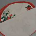 Artoid Mode Beige Leaves Poinsettia Round Placemats Set of 4, 14 Inch Christmas Round Table Mats for Dining Decoration