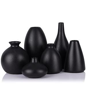 Set of 5 Matte Black Small Vases for Flowers, Ceramic Bud Vase Bulk Boho Centerpieces for Tables, Mini Short Vase Modern Bulk Wedding Centerpieces Ikebana Vases for Bridal Shower/House Warming Gift