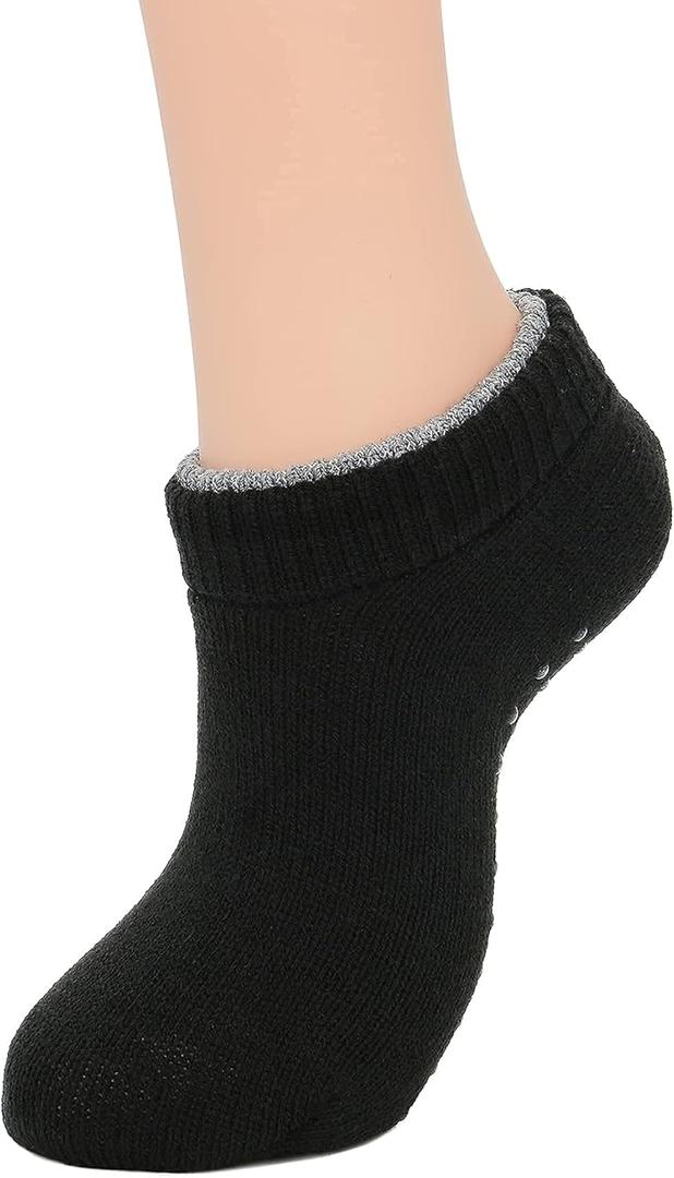 Zando Adult Soft Slipper Socks for Women Christmas Knit Fuzzy Ankle Socks with Grips Fleece Slipper Socks with Gripper (Z1 Classic Black)