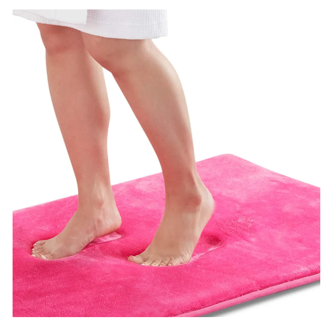 Genteele Memory Foam Bath Mat Non Slip Absorbent Super Cozy Velvet Bathroom Rug Carpet (17 inches X 24 inches, Fuschia)