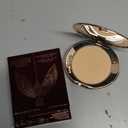 Charlotte Tilbury Airbrush Flawless Finish Setting Powder - Pore-Blurring Pressed Powder for Face Makeup to Minimize Shine with a Soft-Focus Finish (2 Medium - medium to medium deep)