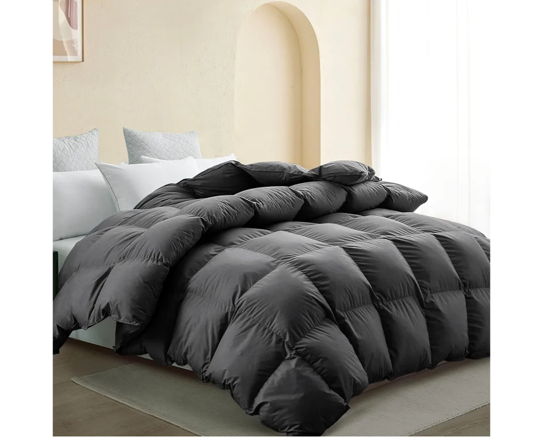 SNOWMAN Premium Down Comforter King Size, Luxurious All Season Duvet Insert with Cotton Blended Fabric, 44oz Fill Weight 3D Baffle Box Design Hotel Bedding Comforter (Dark Grey,106"x90")