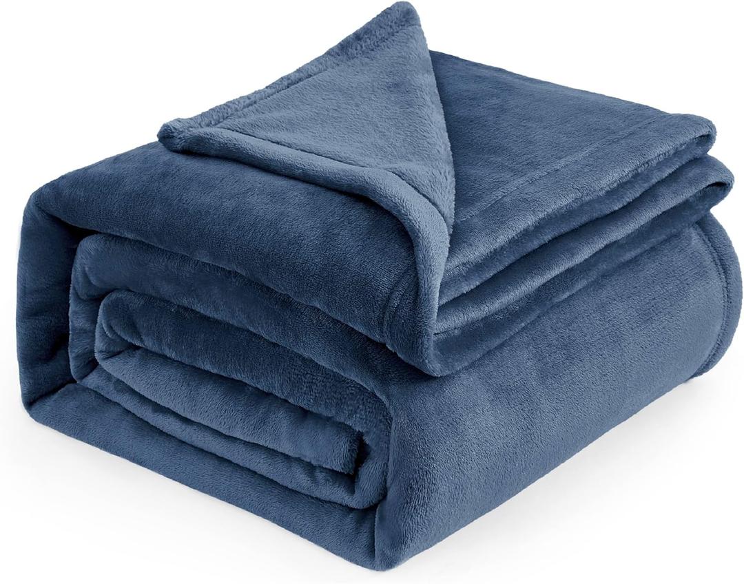 Bedsure Fleece Blankets Queen Size Mineral Blue - Bed Blanket Soft Lightweight Plush Fuzzy Cozy Luxury Microfiber, 90x90 inches, Mineral Blue