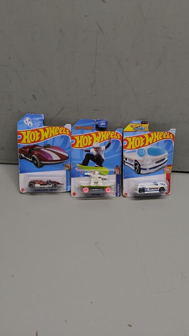 Pack Of 3 Hot Wheels Cars (Deora ll,Skate Grom,HW Braille)