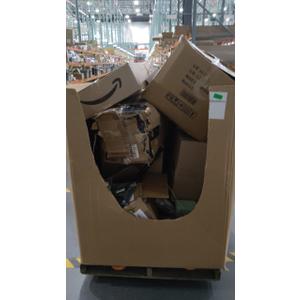 Pallet of salvage items