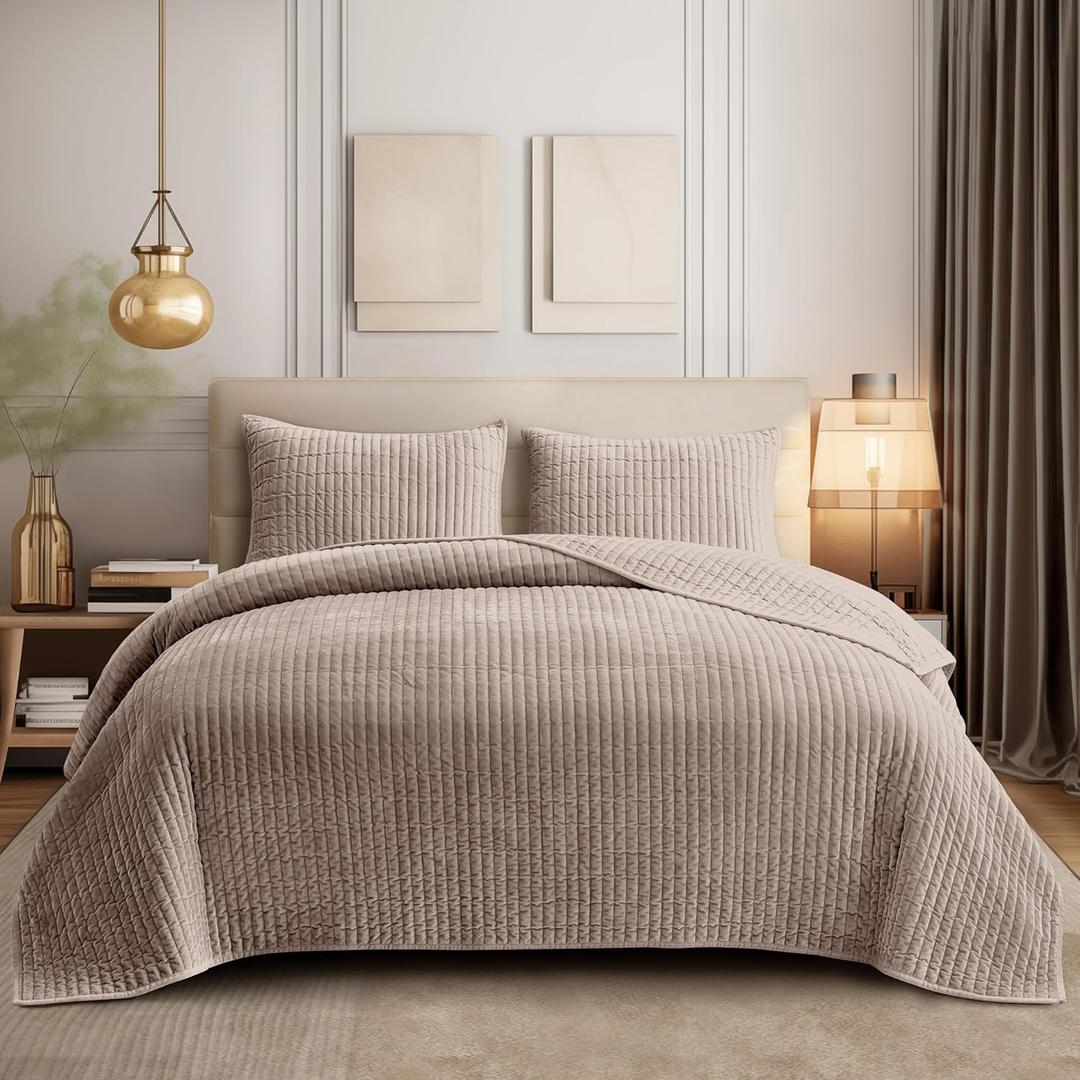 SHALALA Velvet Quilt Queen Size,Striped Bedding Set,Lightweight Velvet Comforter,Luxurious Suede Bedspread and Coverlet with Soft Brushed Microfiber Back for All Season(Light Taupe,Full/Queen)