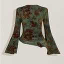 WDIRARA Women's Plus Size Floral Long Bell Sleeve Tee Shirts Asymmetrical Vintage Tops (XL)