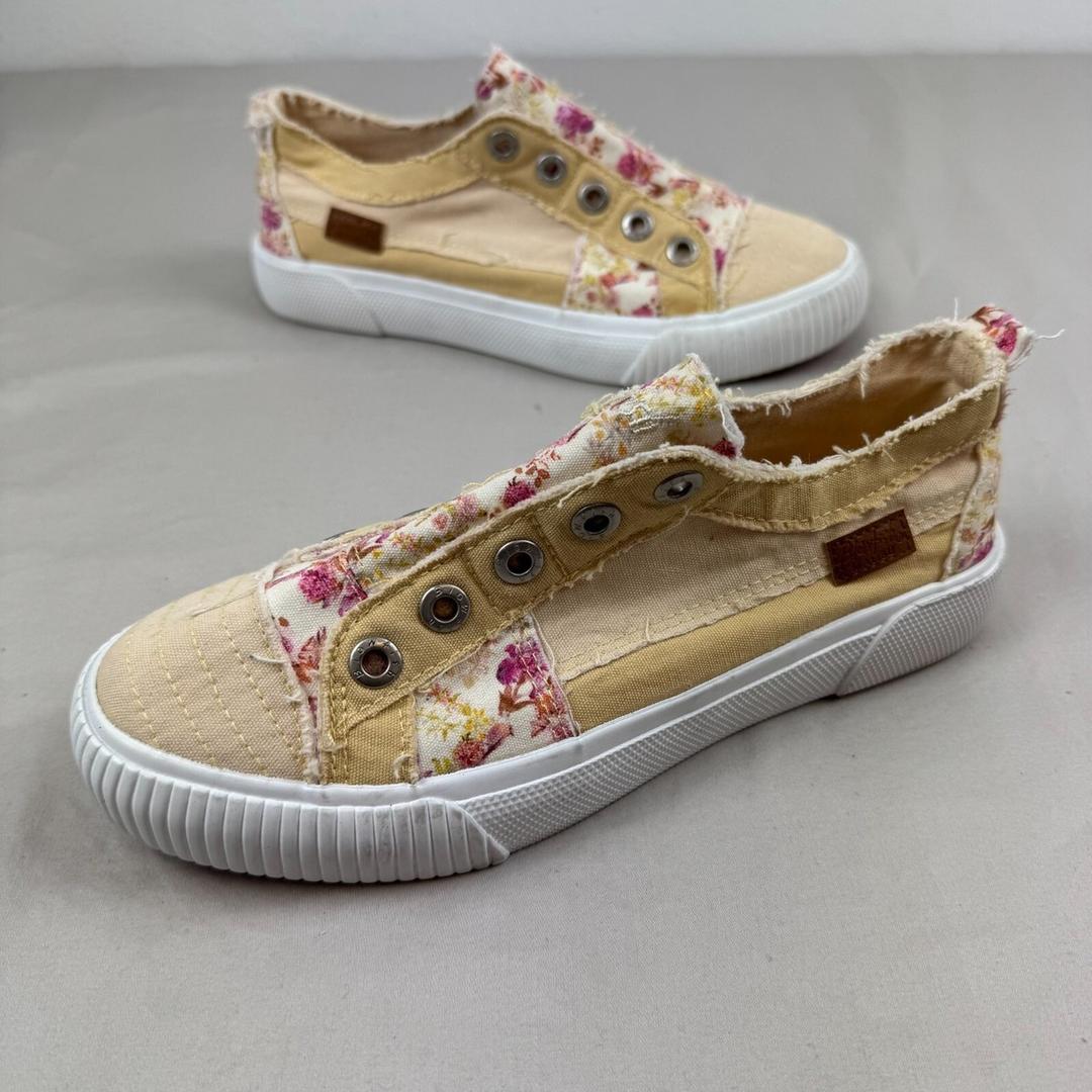 Blowfish MALIBU P Women's almond colored sneakers 1Y