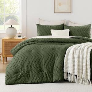 Andency Olive Green Oversized Queen Comforter Set, Boho Soft Warm Bedding Comforter Sets, 3 Pieces Aesthetic Chevron Farmhouse Cute Bohemian Textured Bed Set