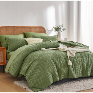 Davulos 7 Pieces Bed in a Bag King Boho Green Bedding Comforter Sets All Seasons, Geometric Tufted Bed Set with Comforter, Sheets, Pillowcases & Sham