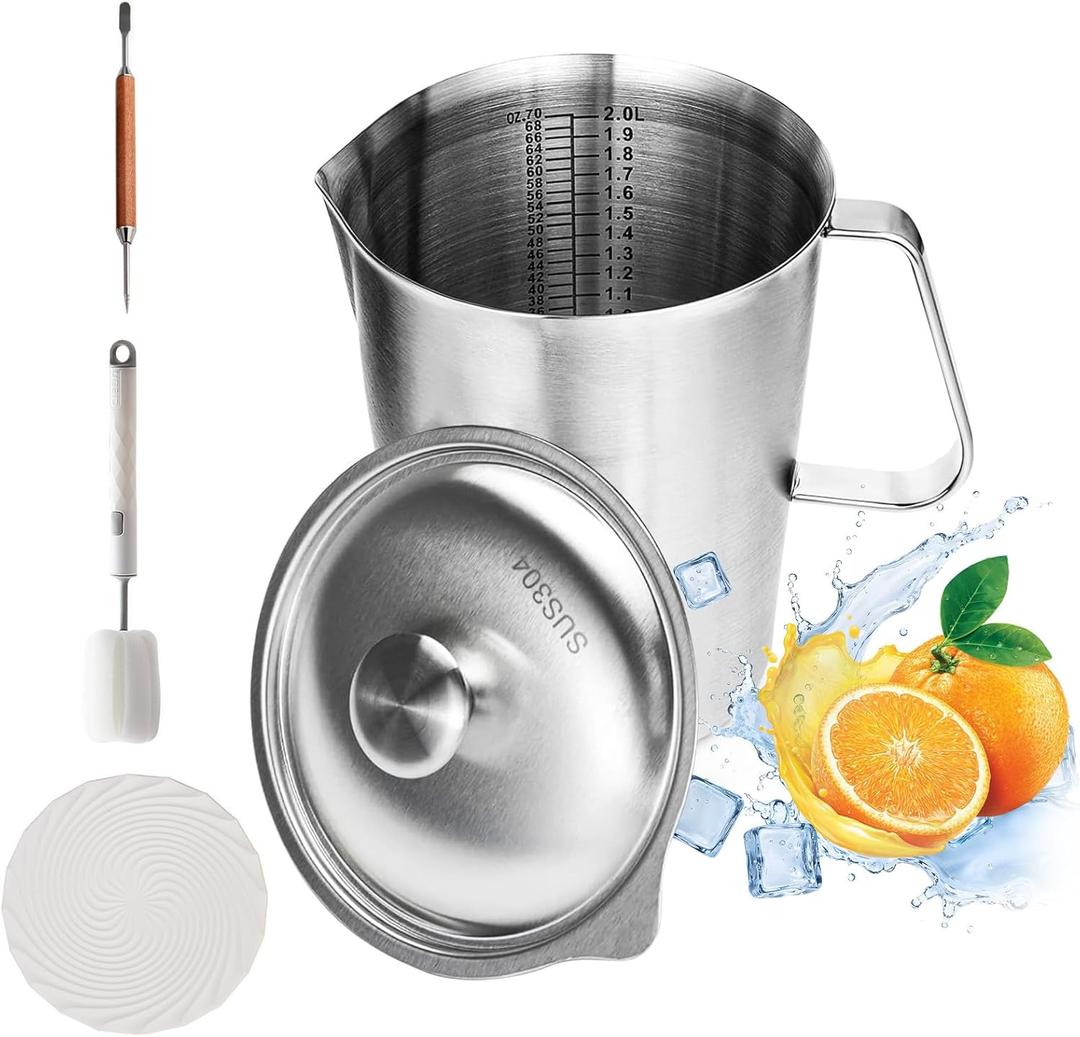 Large Stainless Steel Pitcher with Lid, 8.5 Cup Milk Frothing Jug with Handle70 oz Metal Measuring Cup2 L Water Pitcher for Espresso Machines, Latte Art, Iced Tea, Hot and Cold Water (70 oz, A)