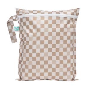 Bumkins Waterproof Wet Bag for Baby, Travel, Swim Suit, Cloth Diapers, Pump Parts, Pool, Beach, Gym Clothes, Toiletry, Hook to Stroller, Daycare, Zipper Reusable Wetdry Packing Pouch, Beige Check (C2 Sand Check)