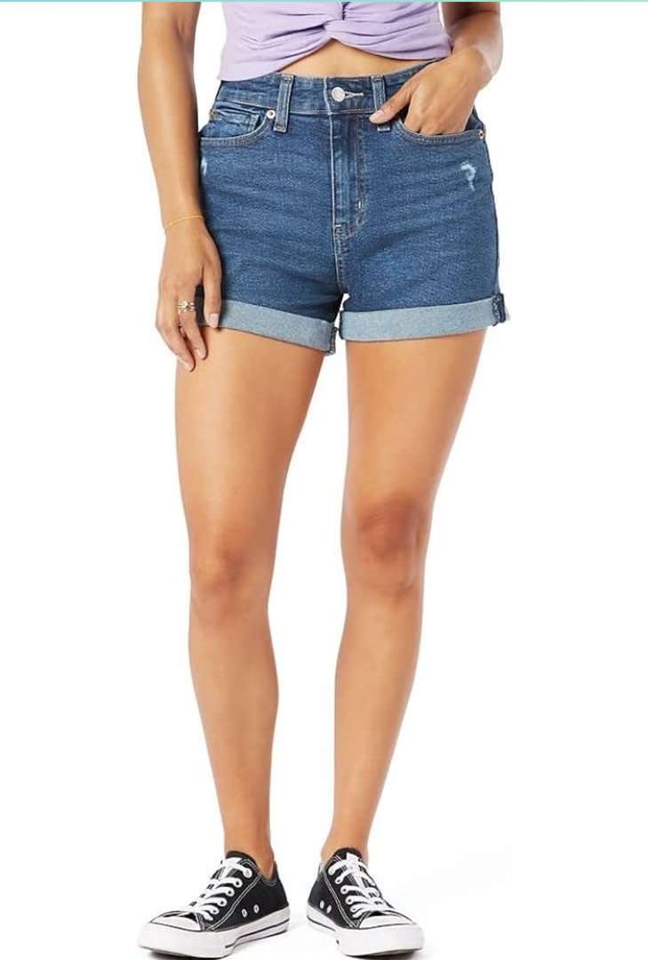 Levi Strauss Signature Gold Women's Juniors Mom Shorts, 15