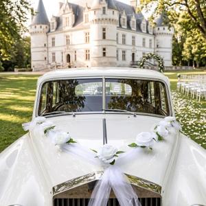 GWHOLE Wedding Decorations for Car, Just Married Car Decorations White Roses Artificial Flowers Bouquet Ribbon Set with 2 Tulle Ribbons for Wedding, Party