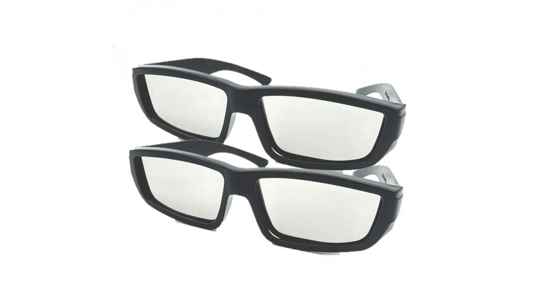 2 Plastic Solar Eclipse Glasses