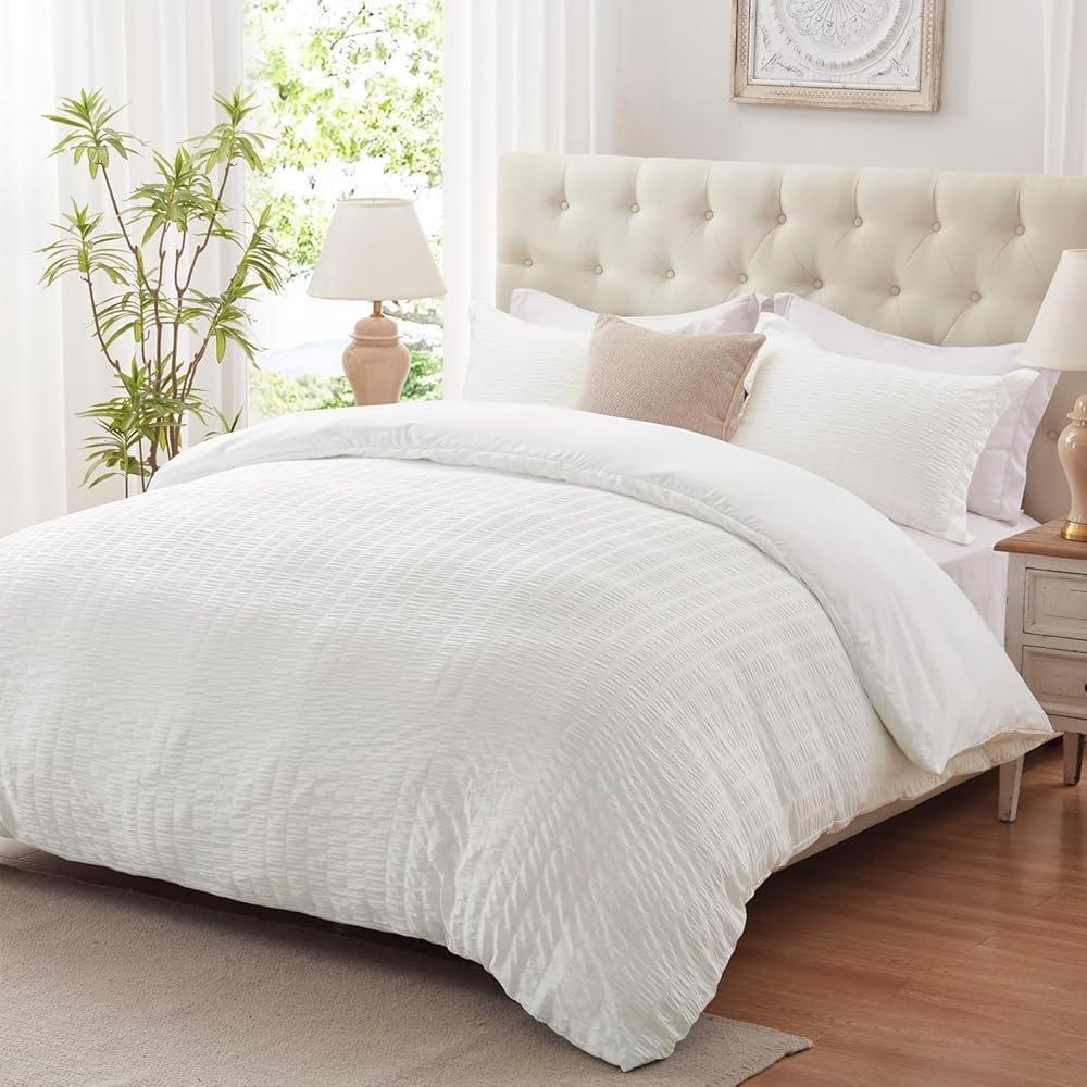 Cozyide White Duvet Cover Queen Size, Soft 3-Piece Seersucker Queen Duvet Cover Set, All Seasons Bedding Set with Zipper Closure and Corner Ties(90"x90", 2 Pillow Cases 20"x26")