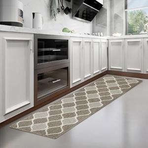 Villsure Kitchen Rugs and Mats, Non Skid Kitchen Runner Rug Absorbent Resist Dirt Kitchen Floor Mat Comfort Standing Mat Made of 100% Polypropylene Machine Washable,1'8"x4'11",Brown