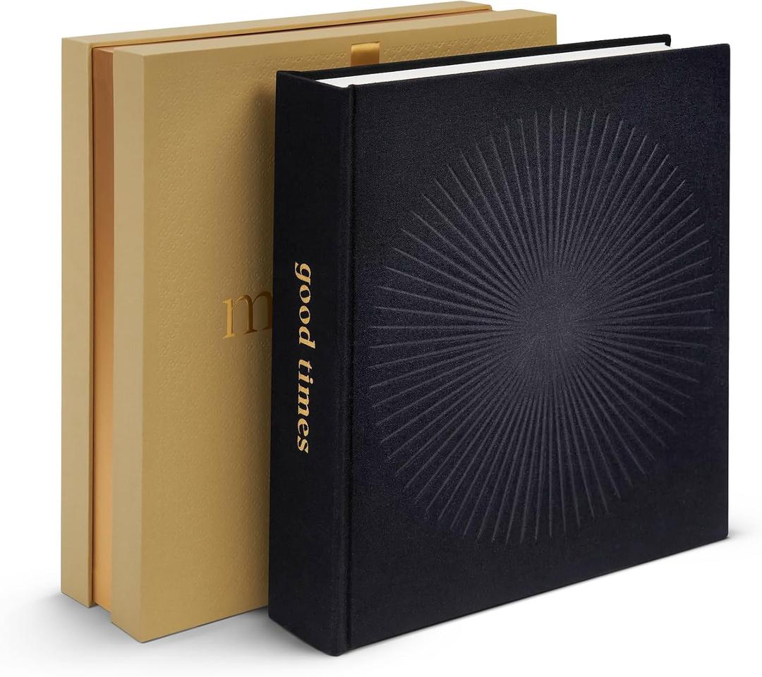 Premium Scrapbook Album for Family, Friends, Graduation, Baby Shower and Wedding Photos | 100 Pages for Multiple Sizes, 4x6, 5x7, 6x8, 8x10 | Black | Acid Free Picture Album | Coffee Table Book
