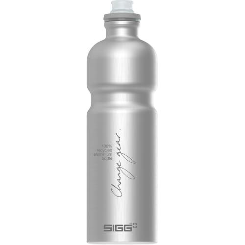 SIGG - PCR Aluminum Water Bottle - Move MyPlanet - Alu - Leakproof - Lightweight - BPA Free - 25 Oz