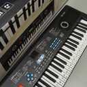 61 Key Keyboard Piano with Built-in Speaker and Microphone, Portable Electronic Digital Piano for Beginners, Perfect Musical Starter Instrument, Ideal Gift for Aspiring Musicians
