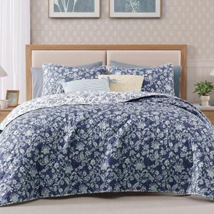 BLOOMHAVEN Quilt Set Queen Size, Oxford Blue Floral Quilt Sets, Reversible Bedspread Lightweight and Breathable for All Seasons, Soft Quilted Bedspread with 2 Pillow Shams