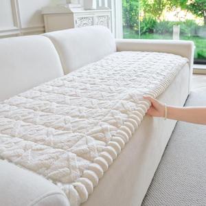 Fuzzy Couch Covers for Dogs, Non Slip Thick Dog Couch Cover Protector, Plush Pet Couch Covers for Sofa Washable, Soft Sofa Cushion Slipcovers Pet Friendly(1PC, Beige White, 27.6”x70.9”)