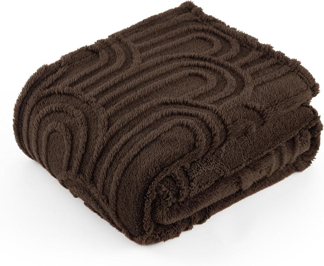 Bedsure GentleSoft Twin Blanket for Bed - Cozy Soft Blankets for Women, Cute Small Fleece Throws for Girls, Graduation Decorations Gift for Her Him School Dorm, Dark Brown, 60x80 Inches