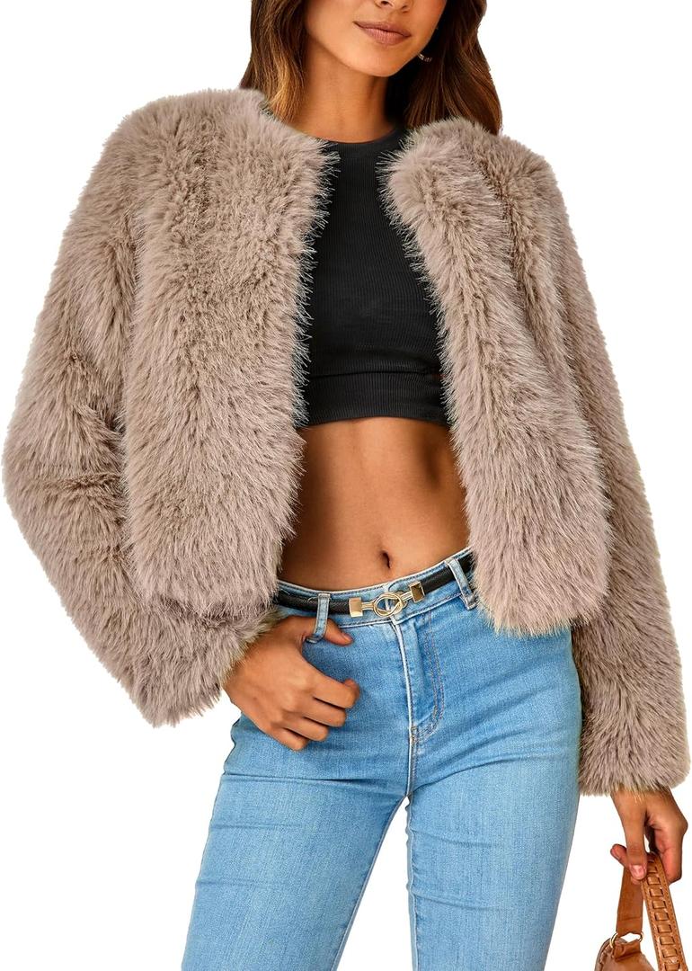 PRETTYGARDEN Women's 2026 Winter Coats Fleece Cropped Jacket Faux Fur Long Sleeve Pockets Shaggy Warm Outerwear Fall Clothes (Medium, Khaki)