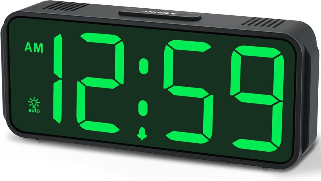 Peakeep Small Battery Powered Digital Alarm Clocks for Bedrooms Bedside, Cordless Tiny Travel Portable Desk Clock, Large Numbers Auto Dimmable, LED Display 4 Dimmers, 5 Alarm Volumes (Green Digits)