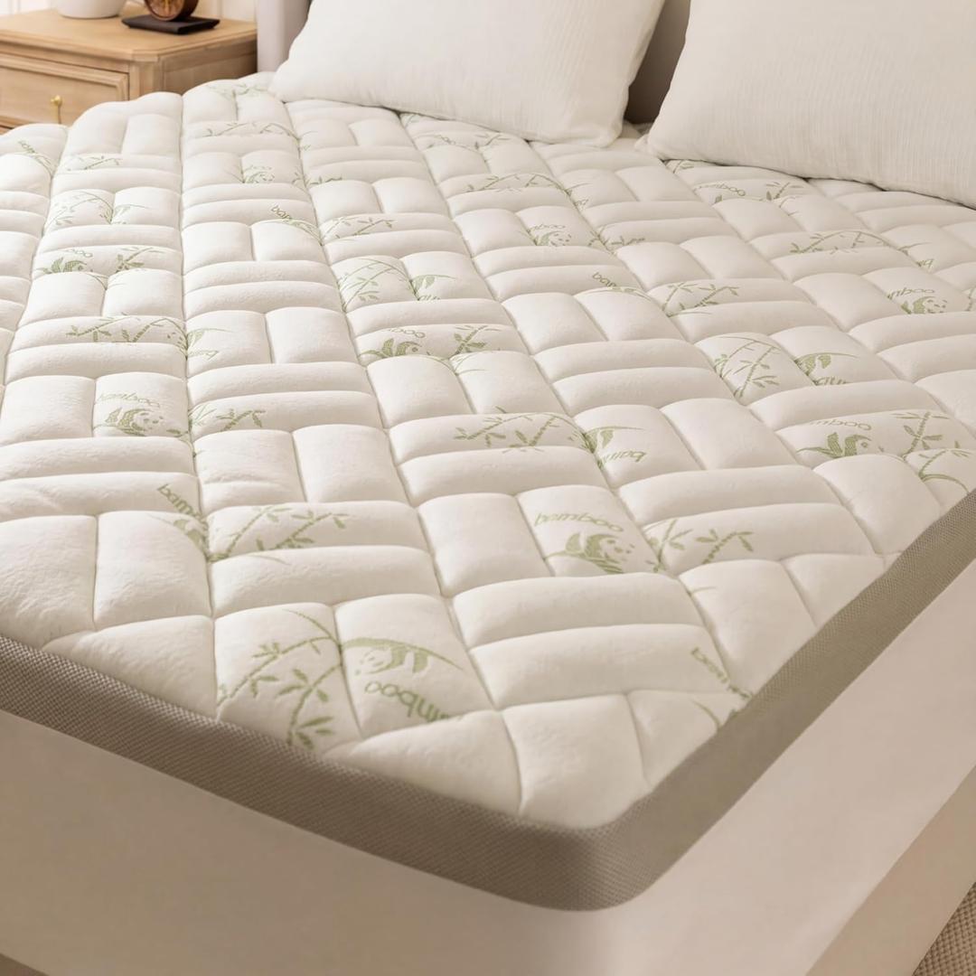 NEWDECO Queen Size Mattress Topper Cooling Viscose Made from Bamboo Thick Support Pillow Top Mattress Pad for Back Pain Relief Soft Breathable Mattress Cover with 8-18 Deep Pocket (Green, Queen)