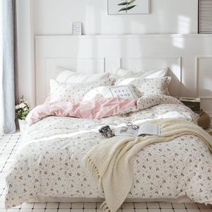 Floral Comforter Set Full Soft Bedding Comforter Set 3 Pieces Garden Style Pink Flower Print Botanical Flowers Comforter Set for All Seasons 1 Comforter and 2 Pillowcases (Floral, Full)