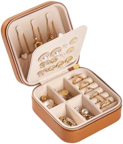 DOXINGKAI Travel Jewelry Box, PU Leather Small Jewelry Organizer for Women Girls, Portable Mini Travel Case Display Storage Holder Boxes for Stud Earrings, Rings, Necklaces (Brown)