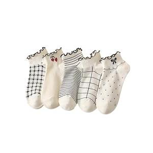 GORGLITTER Women's 5 Pairs Crew Socks Vintage Cute Patterned Casual Dress Ankle Socks Black and White, Large