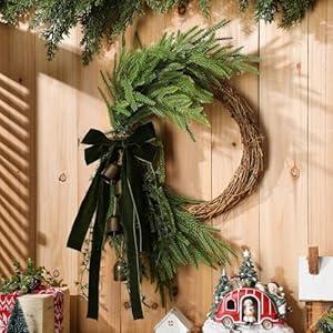 Dingion Large Vintage Cow Bell Christmas Norfolk Wreath 24.8in Vintage Grapevine Wreath for Farmhouse Christmas Decor for Kitchen Cabinet Window Fireplace Front Door Hanging Indoor Outdoor