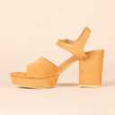 Amazon Essentials Women's Platform Heel Sandal (9, Dark Orange Faux Suede)