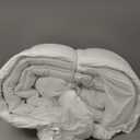 100% Wool Comforter All Season Midweight Duvet Insert Noiseless Pure Cotton Shell Comforter Temperature Regulation Breathable Comfortable Wool Bedding for Luxurious Sleep Queen Size