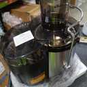 Qcen Juicer Machine, 800W Centrifugal Juicer Extractor with Wide Mouth 3 Feed Chute for Fruit Vegetable, Easy to Clean, Stainless Steel, BPA-free (Black)