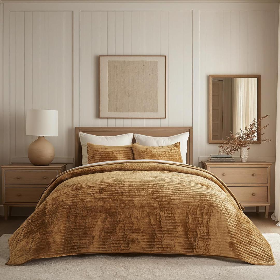 EVERGRACE Velvet Quilt Set King Size, Luxurious Soft Striped Channel Bedding Set, Lightweight Velvet Comforter for All Season, Oversized Bedspread Coverlet with 2 Matching Shams, Gold Yellow