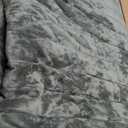 Bedsure Velvet Quilt King Size - 108"x96" Oversized King Size Comforter Set, Luxury Velvet Comforter Bedspread Coverlet, Ultra-Soft Winter Bedding Set with 2 Pillow Shams, Olive Green