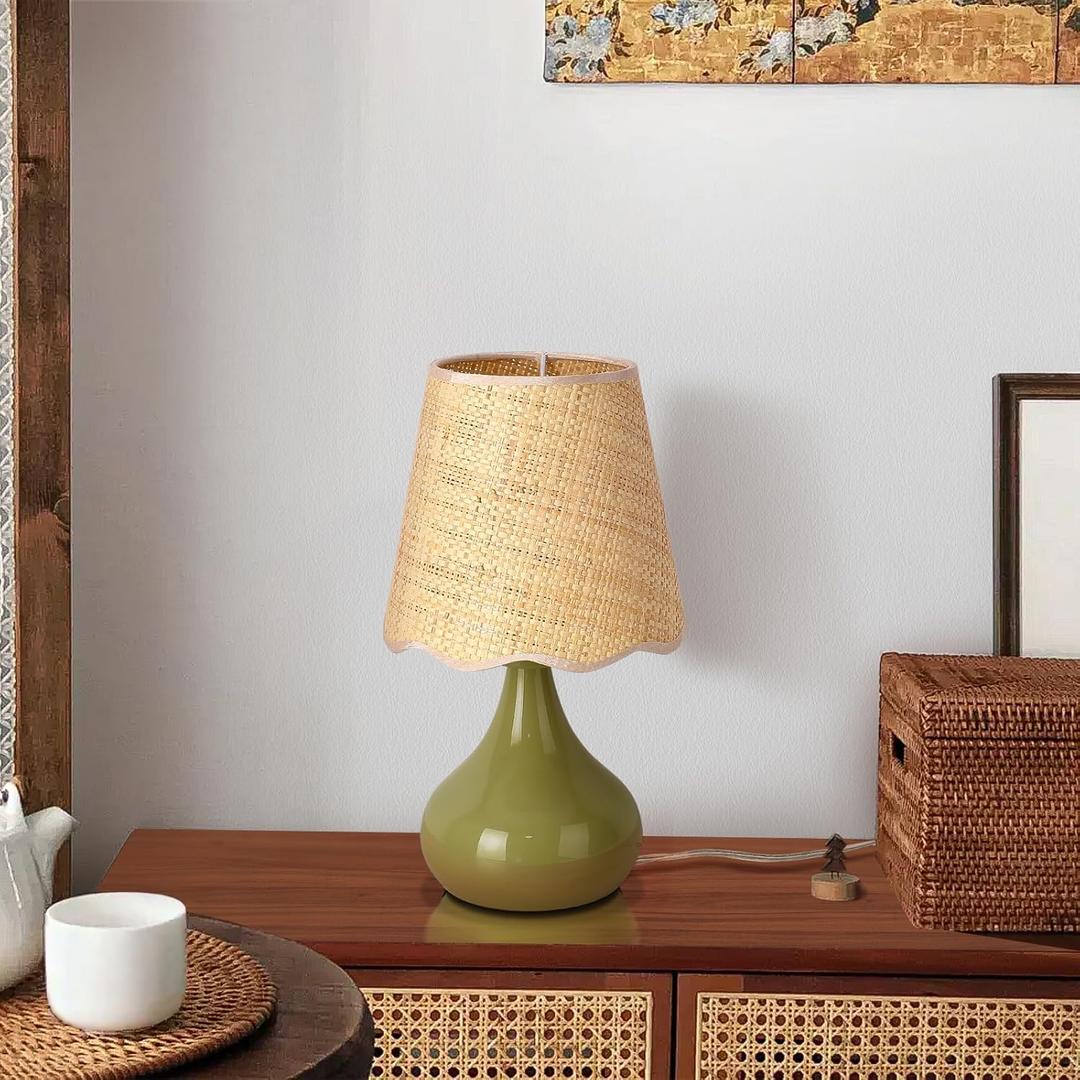 Ziqqeelam Green Cute Small Boho Table Lamp for Bedroom Bedside, Green Lamps for Nightstand, Scalloped Rattan Shade Table Lamps for Small Spaces for Bedroom, Home Office, Living Room, Kids Dorm