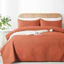 WURUIBO Full/Queen Quilt Set Burnt Orange,Ultrasonic Embossed Bedspread, Lightweight Microfiber Coverlet, Modern Thin Bedding Set for All Season, 3 Piece(1 Quilt,2 Pillow Shams)