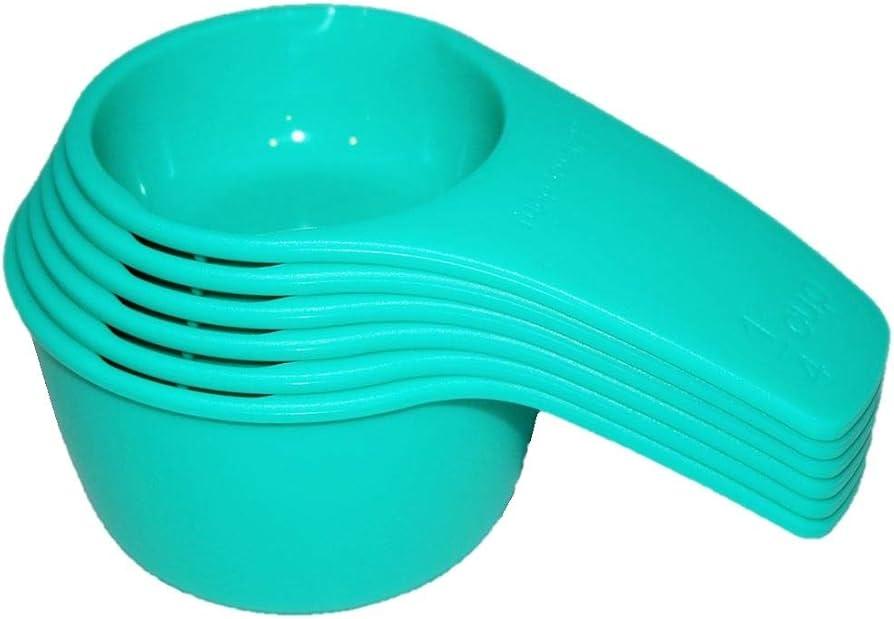 Tupperware 6 Measuring Cups