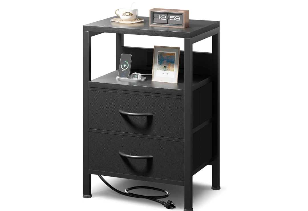 Yobure Side Table
Black